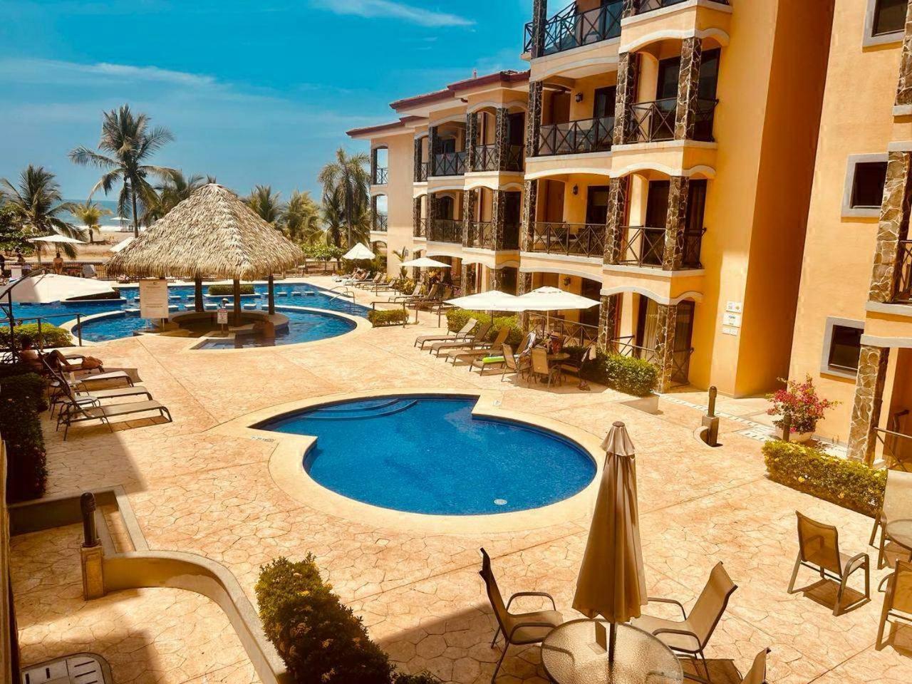 Apartamento De Lujo Las 3 Gotas Jaco, Frente Al Mar Con Vista A La Playa Екстериор снимка