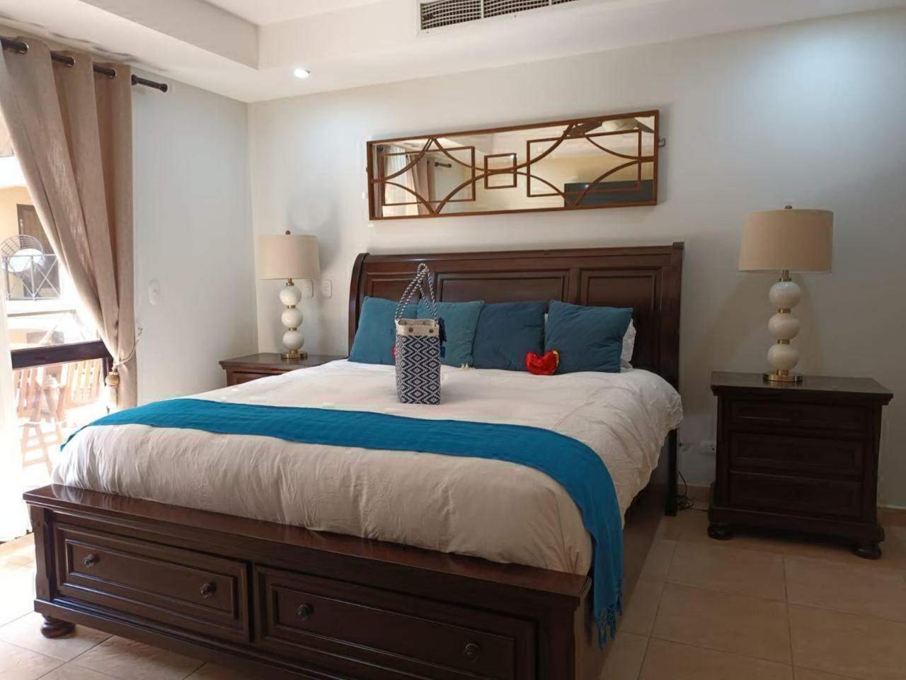 Apartamento De Lujo Las 3 Gotas Jaco, Frente Al Mar Con Vista A La Playa Екстериор снимка